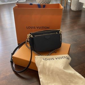 Multi pochette accessories -cross body LV bag